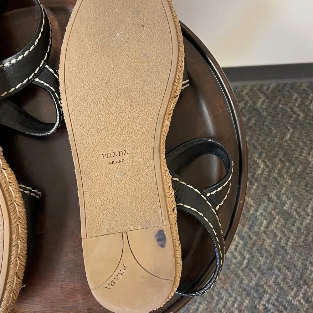 Prada Vitello Montana Logo Espadrille Sandals in Black.Sz 6.5. Stylish & Comfy - Picture 4 of 7